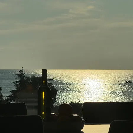 Seaview فونتانا