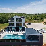 Seaview Apartamento *