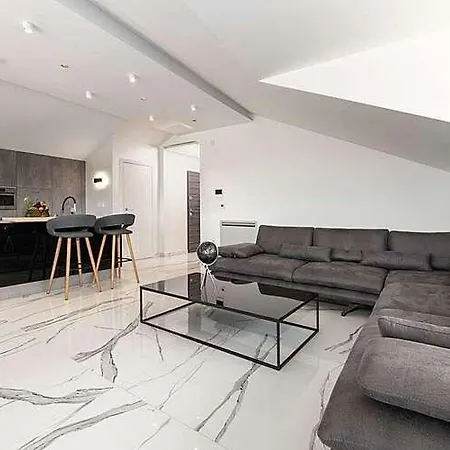 Seaview Апартаменты