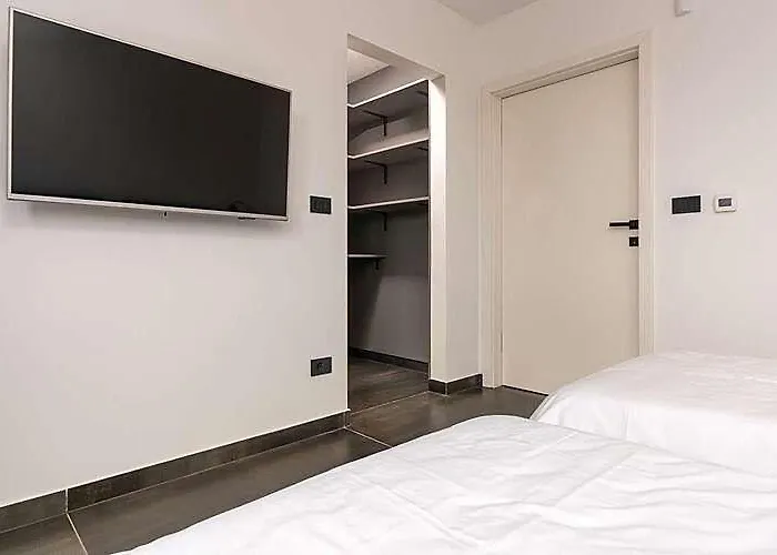 Seaview Apartment *